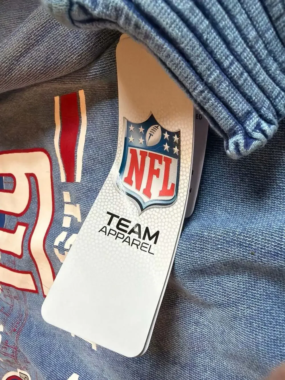 NFL Team Apparel New York Giants Girls Teens Acid Wash Sweatshirt Size L (11/13)